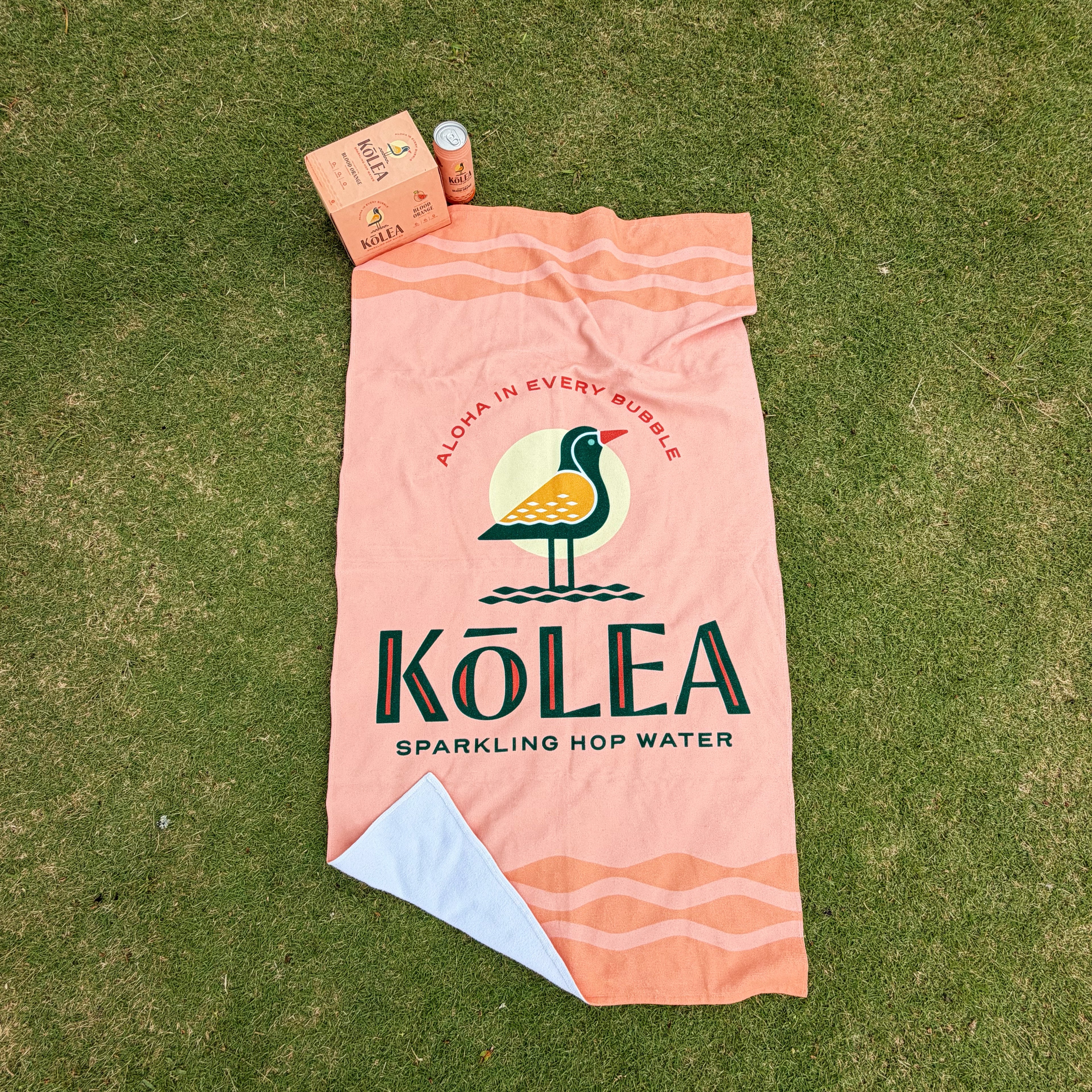 Kōlea Beach Towel - Coral